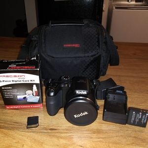 SOLD.... Kodak PIXPRO az421 camera.